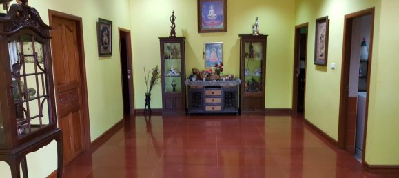 3 bedrooms Villa in Pattaya, Thailand No. 20065 2