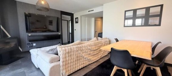 3 bedrooms House in Aire-sur-l'Adour, France No. 299498 2