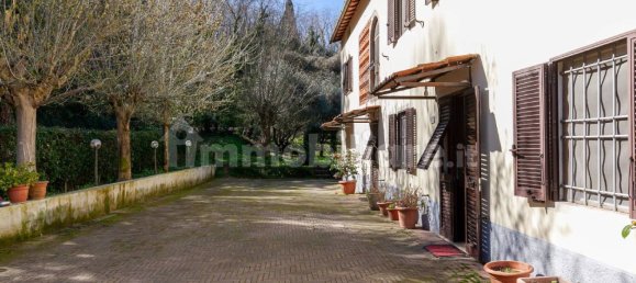 9 bedrooms House in Lucca, Italy No. 194735 32