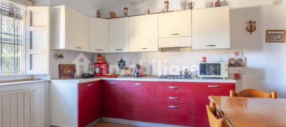 9 bedrooms House in Lucca, Italy No. 194735 38