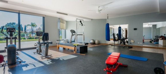 4 Schlafzimmer Doppelhaus in Marbella, Spain, Nr. 130451 45