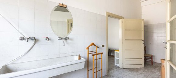 Apartamento de 3 dormitorios en Arosio, Italy No. 359712 41