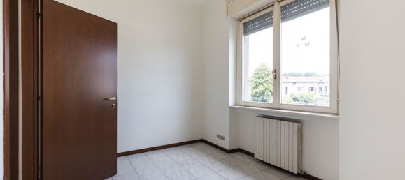 Apartamento de 3 dormitorios en Arosio, Italy No. 359712 18