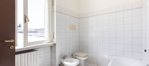 Apartamento de 3 dormitorios en Arosio, Italy No. 359712 28