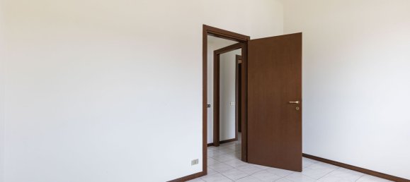 Apartamento de 3 dormitorios en Arosio, Italy No. 359712 19