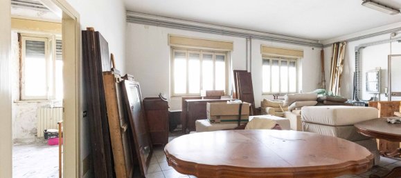 Apartamento de 3 dormitorios en Arosio, Italy No. 359712 39