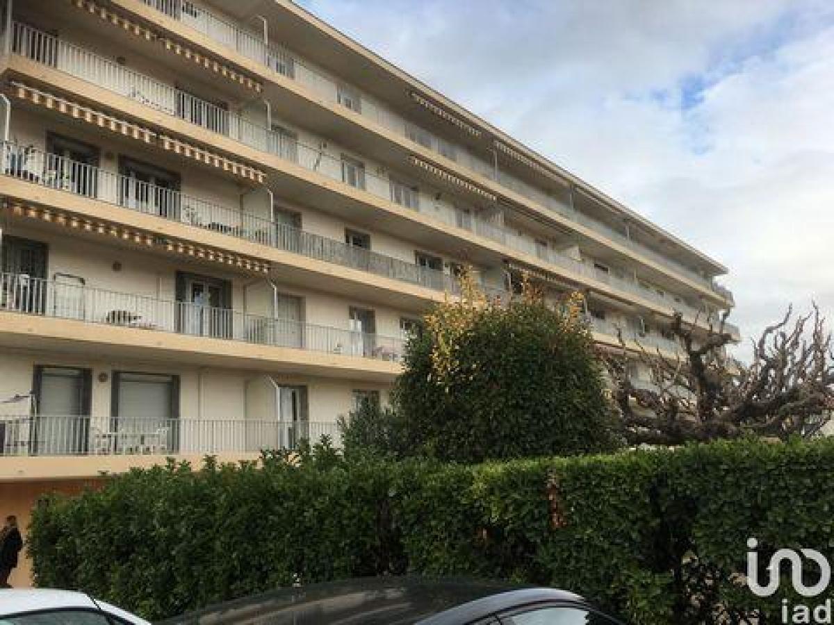 3 bedrooms Condo in Avignon, France No. 14222