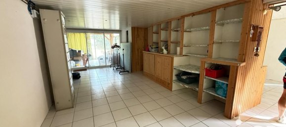 4 Schlafzimmer Haus in Espiet, France, Nr. 282229 8