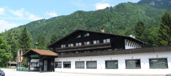 1500m² Hotel in Scharnstein, Austria No. 150121 2