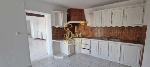 Дом с 3 спальнями в Марсе, Франция № 40823 2