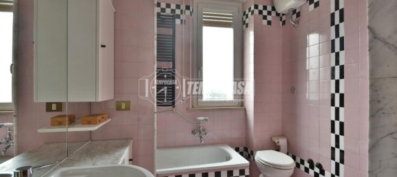 5غرفة شقة في Osimo, Italy رقم 37613 14