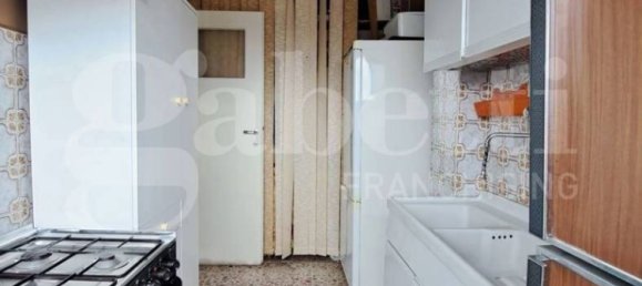 Apartamento de 2 dormitorios en Ardea, Italy No. 112015 12