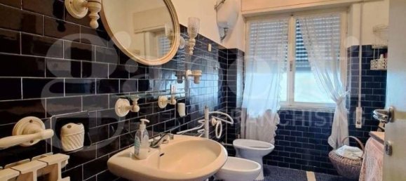 Apartamento de 2 dormitorios en Ardea, Italy No. 112015 16