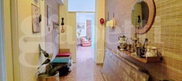 Apartamento de 2 dormitorios en Ardea, Italy No. 112015 4