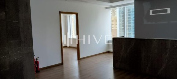 372.2m² Office in Sheikh Zayed Road, UAE No. 65734 14