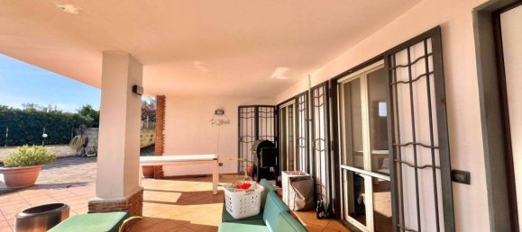 4 rooms Apartment in Pozzuoli, Italy No. 27036 47