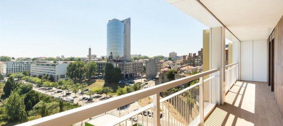 4 bedrooms Duplex in Porto, Portugal No. 140346 25