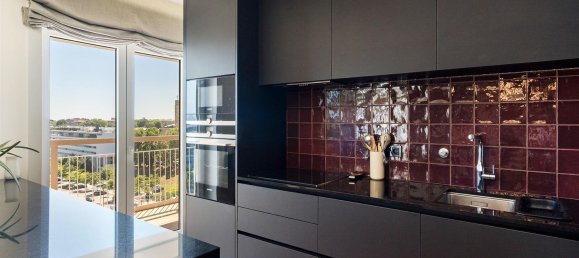 4 bedrooms Duplex in Porto, Portugal No. 140346 9