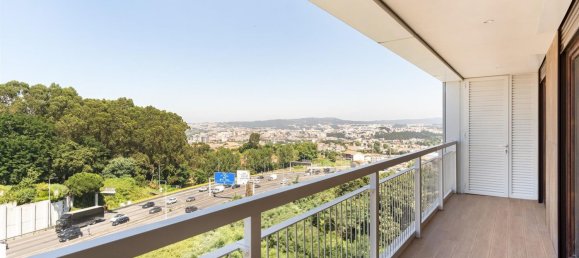 4 bedrooms Duplex in Porto, Portugal No. 140346 23