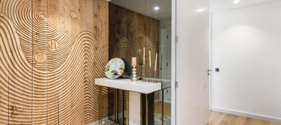 4 bedrooms Duplex in Porto, Portugal No. 140346 2