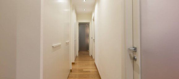 5-Zimmer Wohnung in Turin, Italy, Nr. 53561 14