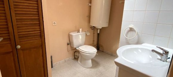 Studio à Orléans, France No. 214844 3