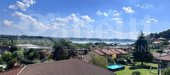 2 bedrooms Apartment in Cesana Brianza, Italy No. 311280 5