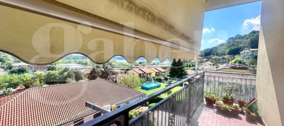 2 bedrooms Apartment in Cesana Brianza, Italy No. 311280 10