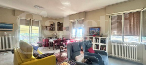 2 bedrooms Apartment in Cesana Brianza, Italy No. 311280 22