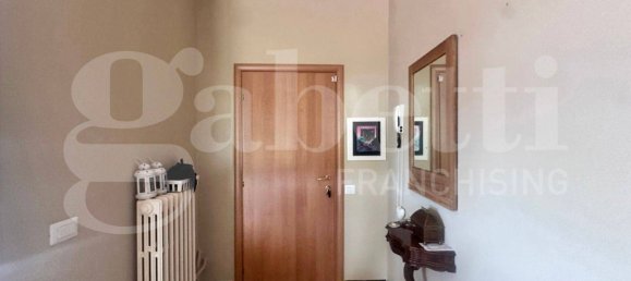 2 bedrooms Apartment in Cesana Brianza, Italy No. 311280 17