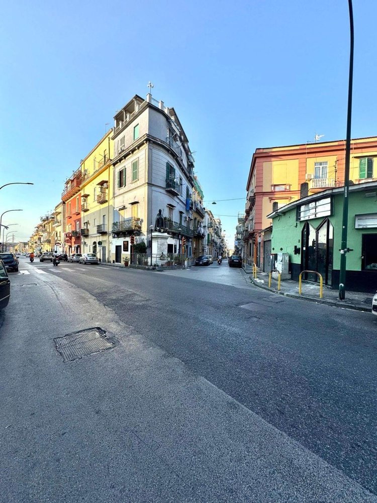 1 bedroom Apartment in Naples, Italy No. 327451