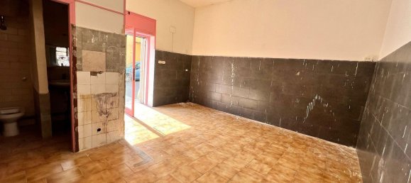 1 bedroom Apartment in Naples, Italy No. 327451 7