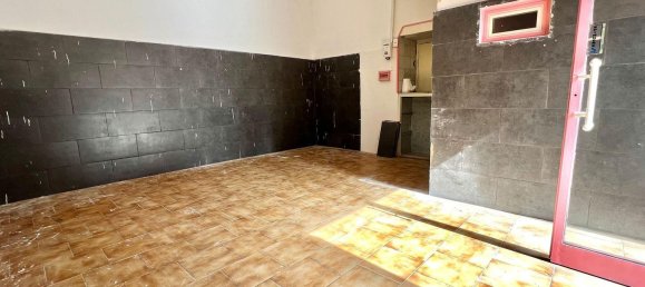 1 bedroom Apartment in Naples, Italy No. 327451 6