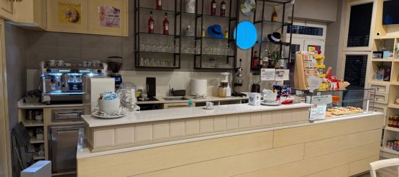 1 room Commercial property in Verona, Italy No. 202655 17