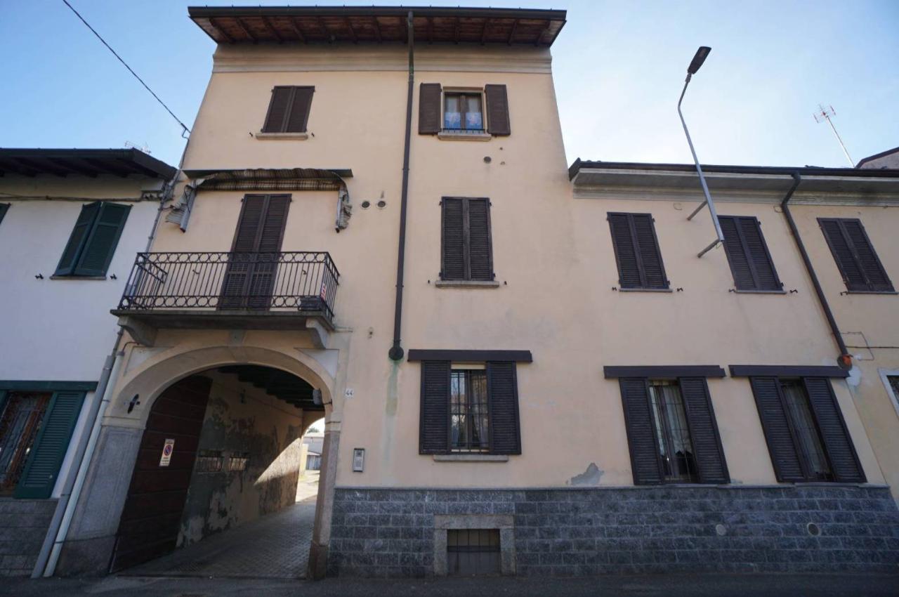 2غرفة شقة في Cassolnovo, Italy رقم 69145