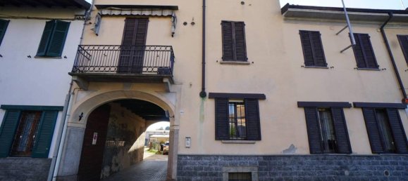 2غرفة شقة في Cassolnovo, Italy رقم 69145 2