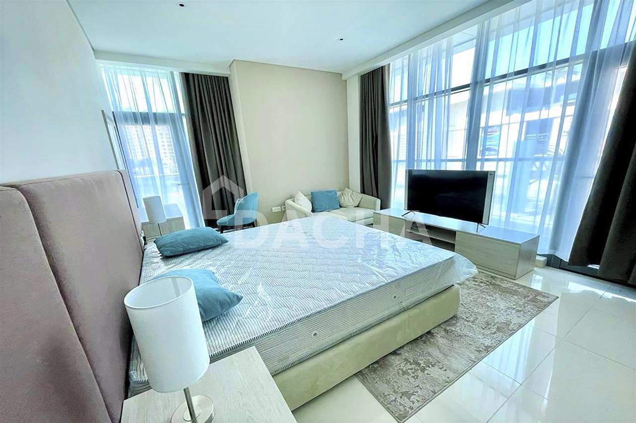 Studio in Palm Jumeirah, UAE No. 27593
