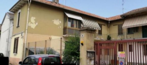4 rooms Apartment in Vigevano, Italy No. 185120 13