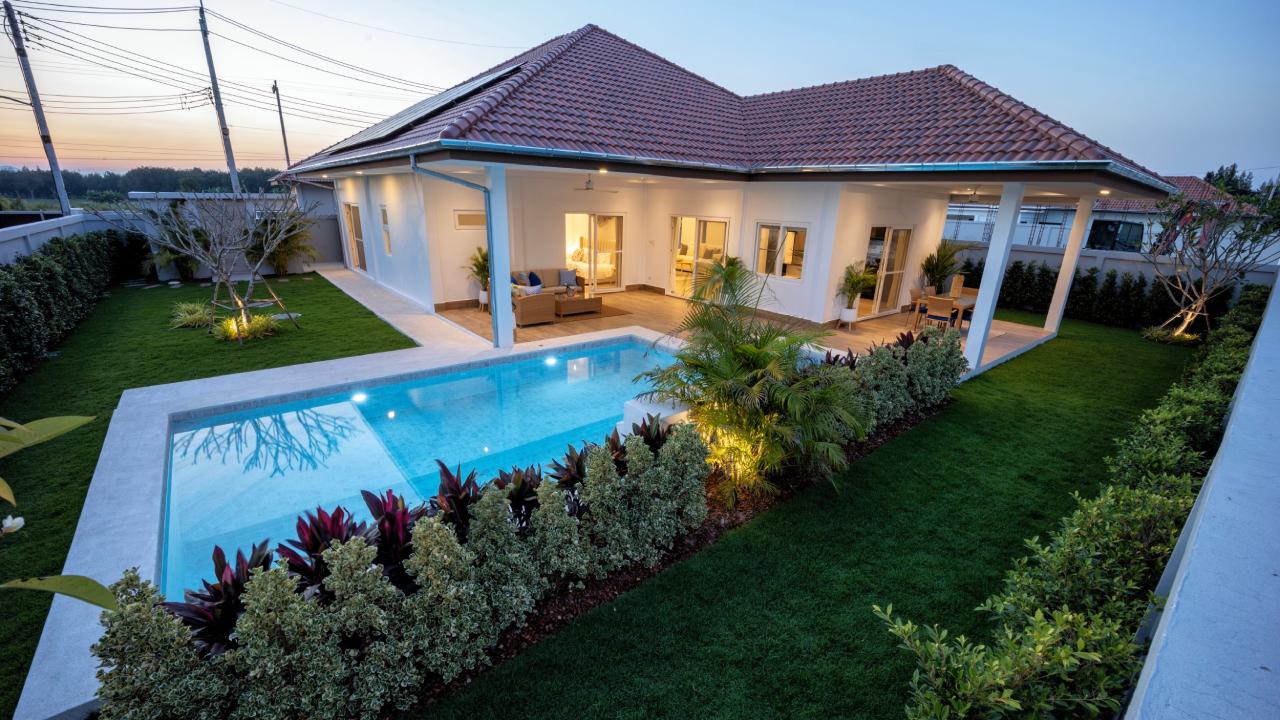 3 bedrooms Villa for sale in Hua Hin, Prachuap Khiri Khan, Western Thailand, Thailand № 32174