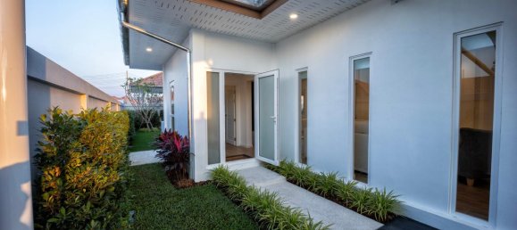 3 bedrooms Villa for sale in Hua Hin, Prachuap Khiri Khan, Western Thailand, Thailand № 32174 8