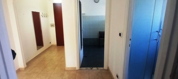 Apartamento de 2 divisões em Pomezia, Italy N.º 228026 11
