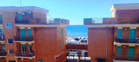 Apartamento de 2 divisões em Pomezia, Italy N.º 228026 5