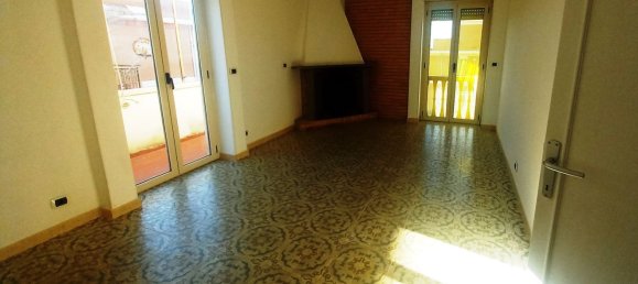 Apartamento de 2 divisões em Pomezia, Italy N.º 228026 15