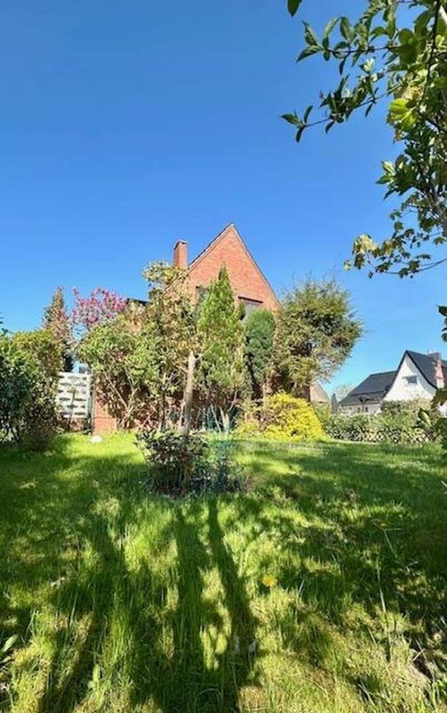 3 bedrooms House in Stormarn, Germany No. 225062