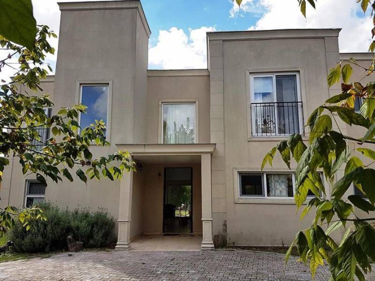 4 bedrooms House in Tigre, Argentina No. 84072