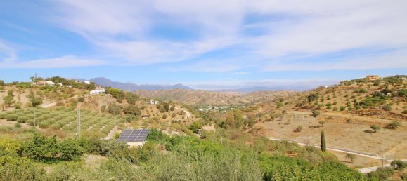 5 bedrooms House in Coin, Spain No. 125788 18