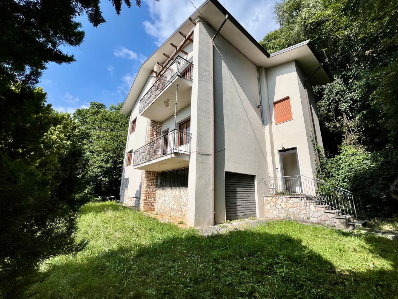 8 غرف نوم فيلا في Caprino Veronese, Italy رقم 352962