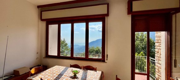 8 غرف نوم فيلا في Caprino Veronese, Italy رقم 352962 23