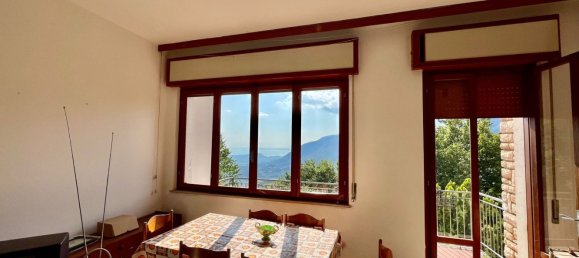 8 غرف نوم فيلا في Caprino Veronese, Italy رقم 352962 17