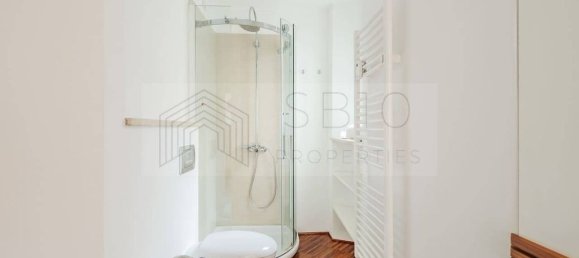 2 bedrooms Apartment in Milan, Italy No. 332171 13